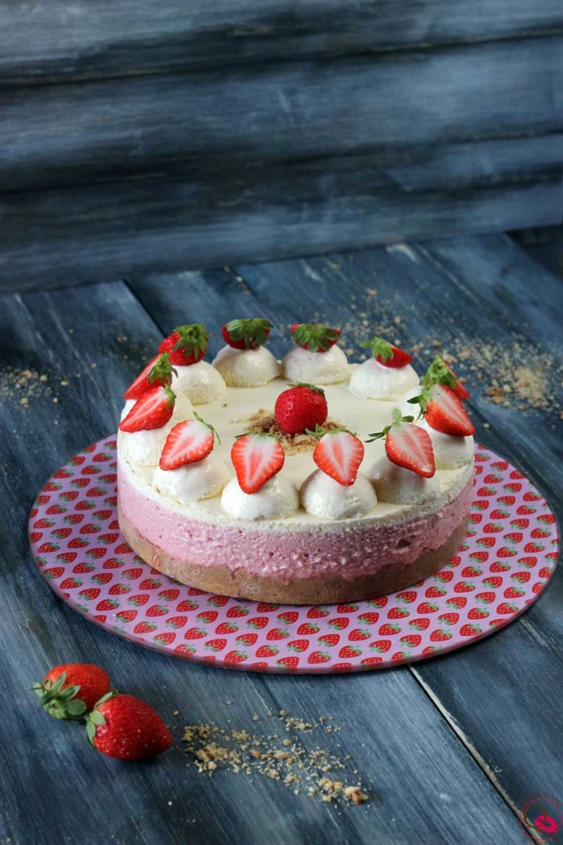 Ricetta Torta Mousse Al Cioccolato Bianco E Fragole