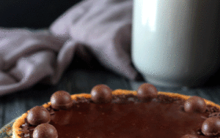 Crostata-crema-pasticcera-e-cioccolato-verticale
