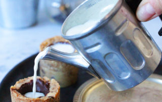 bicchieri-di-biscotto-latte